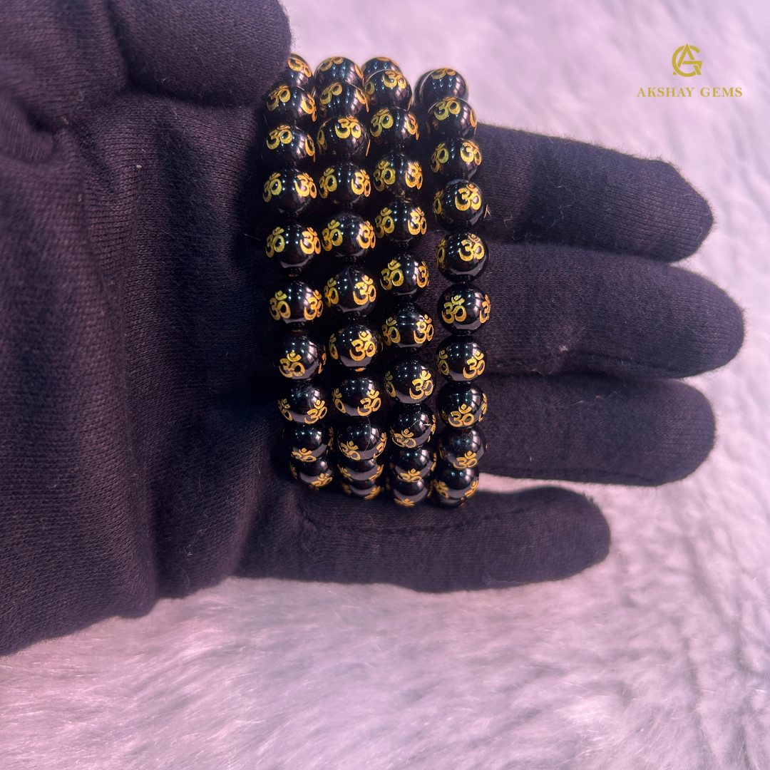 NATURAL OM BLACK ONYX BRACELET