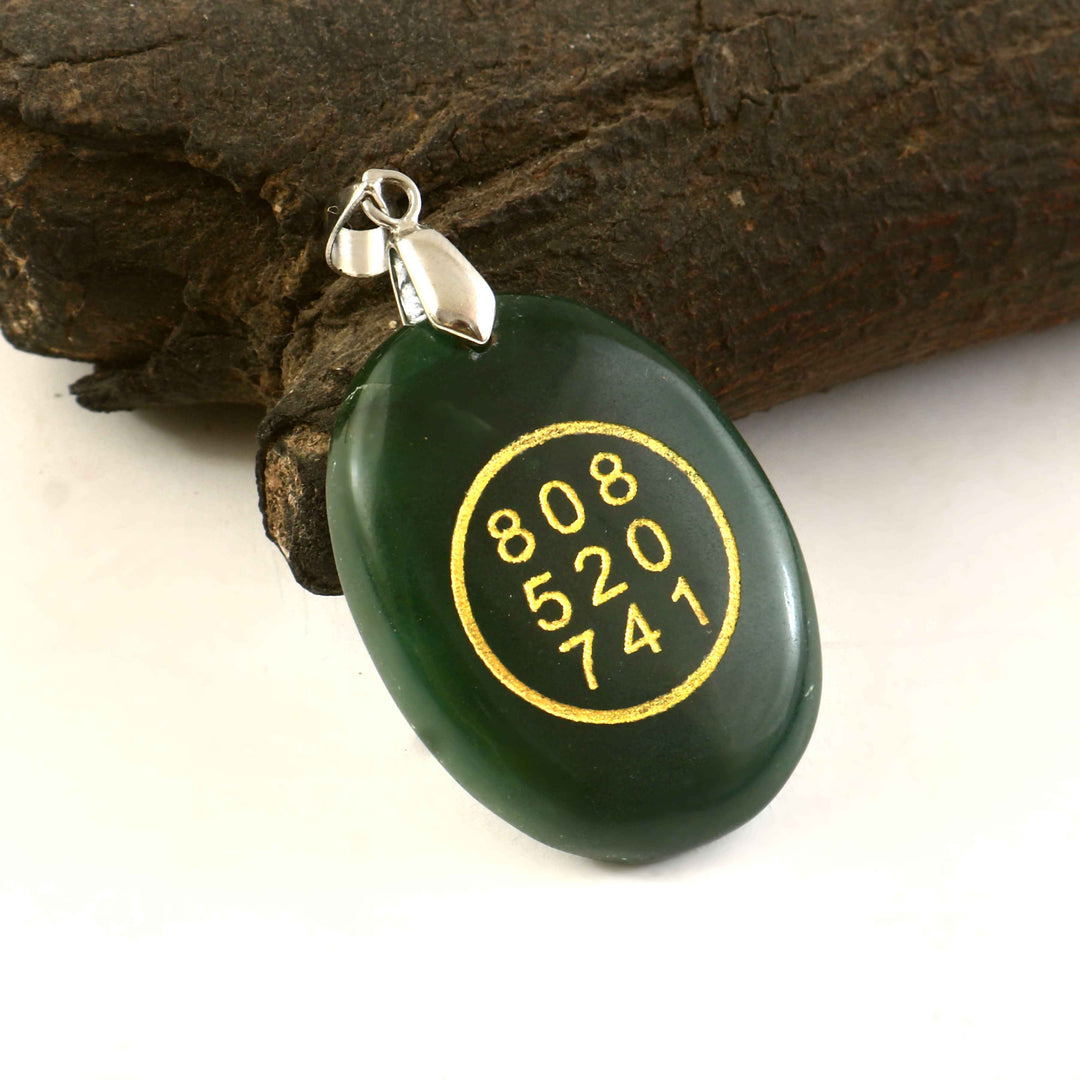 Green Jade Zibu Coin Pendant – Natural Gemstone Healing Pendant for Prosperity & Positivity